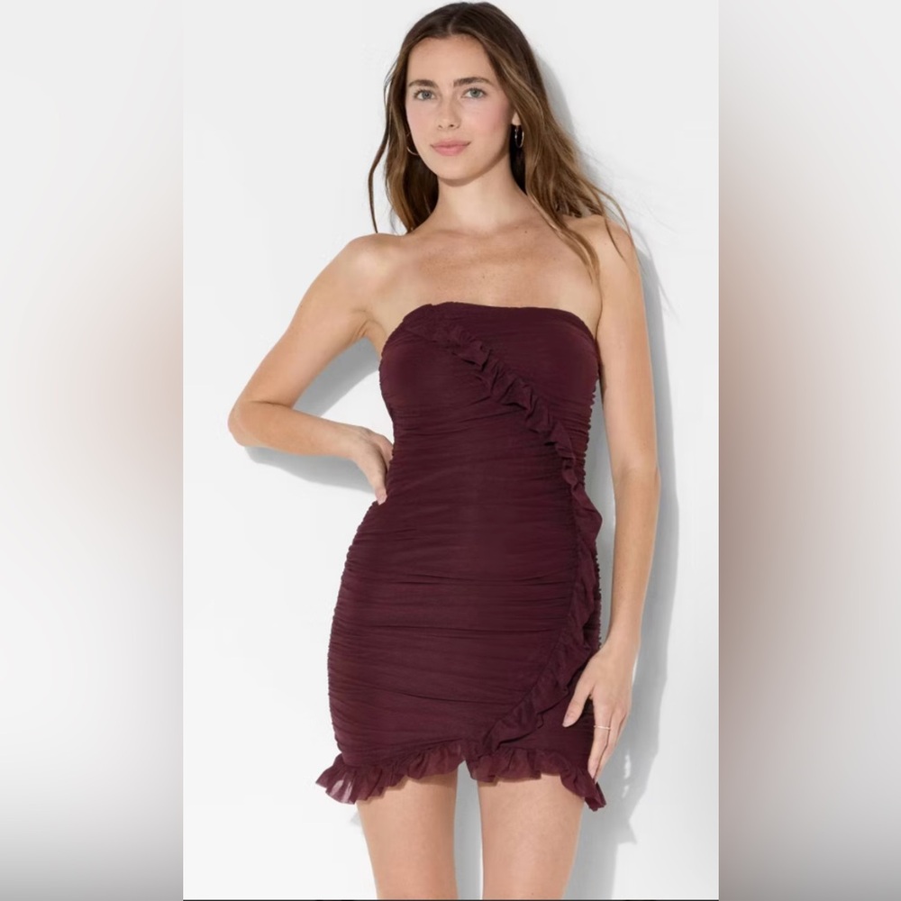Wild Fable Strapless Ruched Mini Dress Burgundy Size Small NWT
